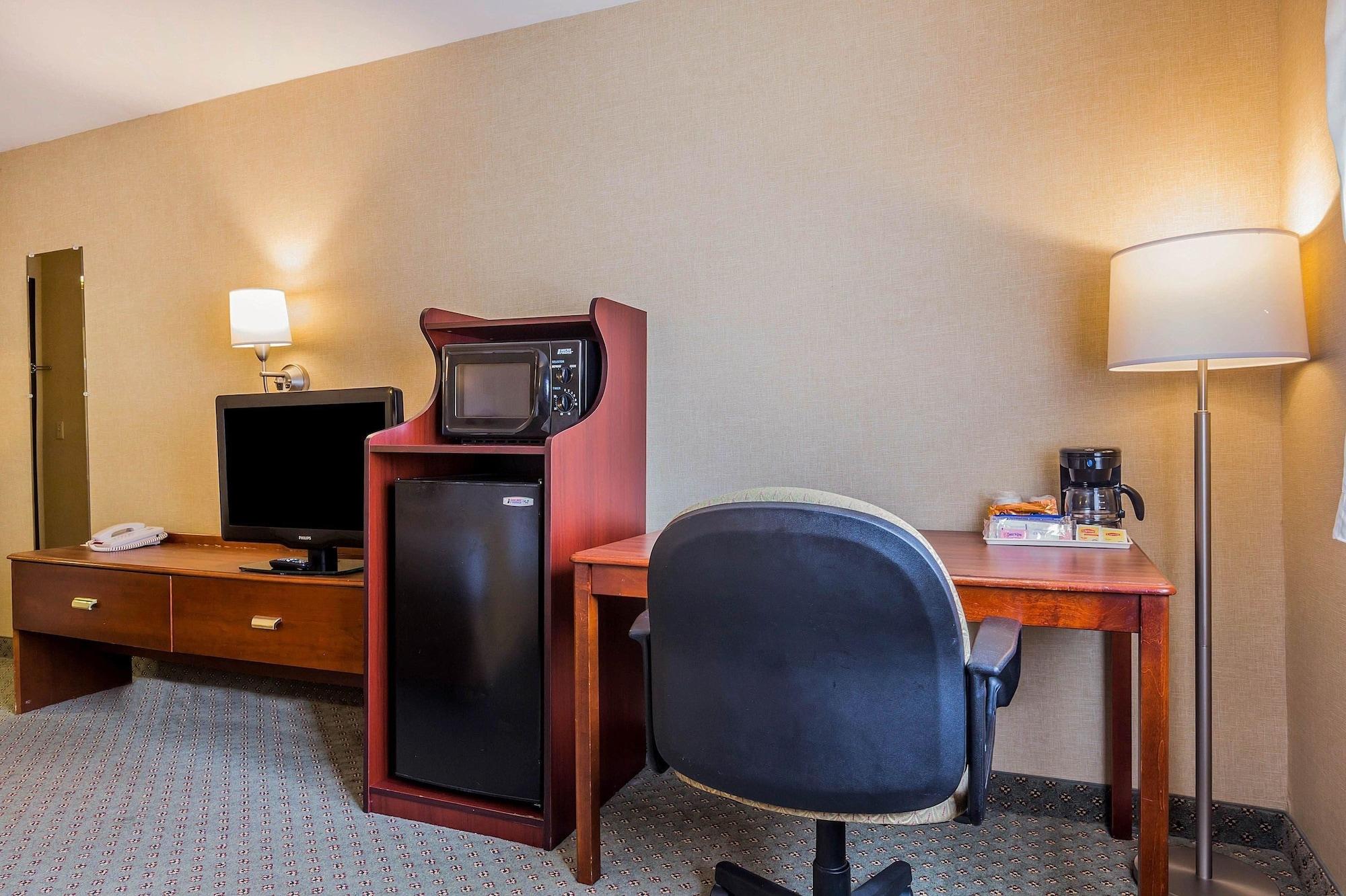 Quality Inn Hyde Park - Poughkeepsie North Εξωτερικό φωτογραφία