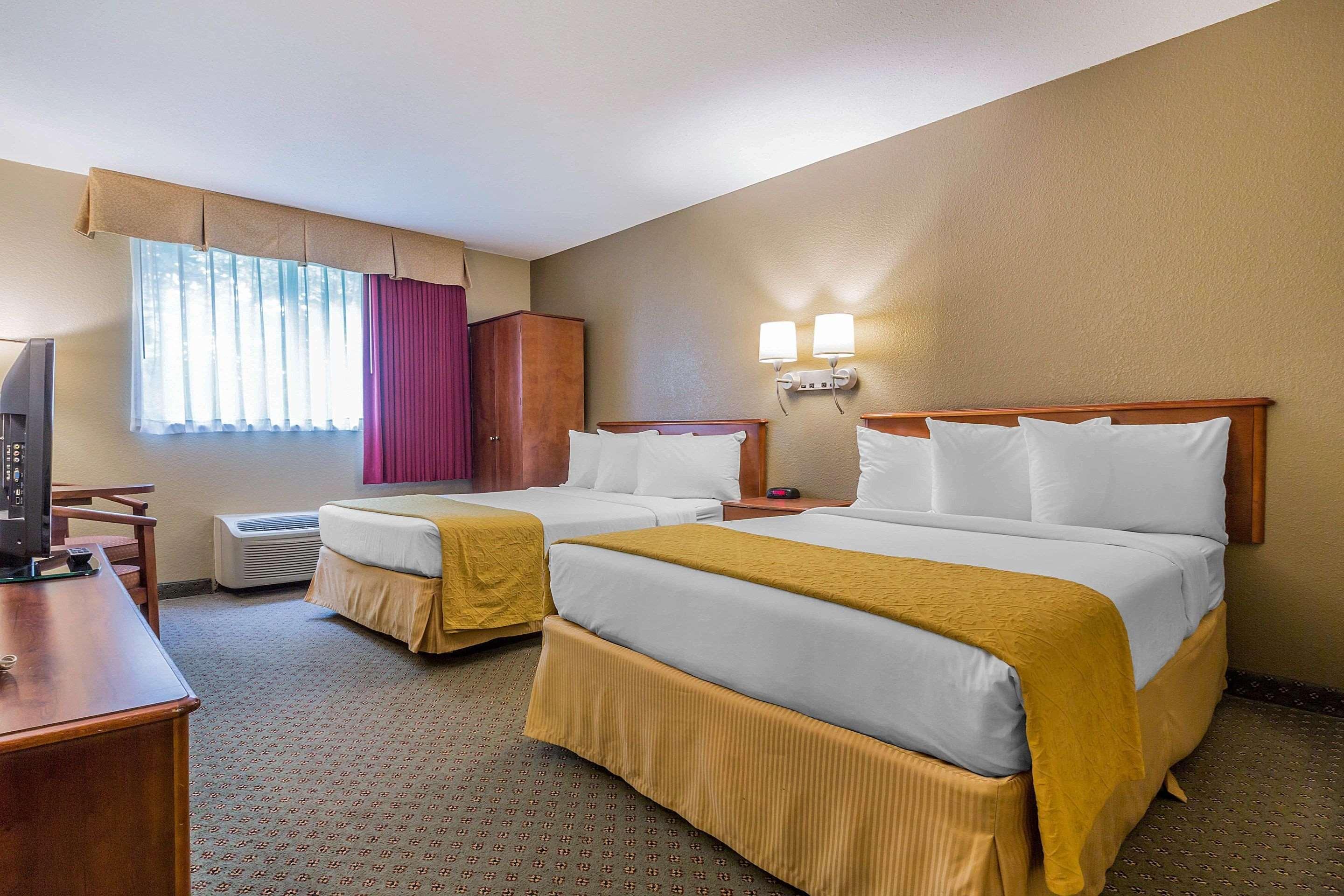 Quality Inn Hyde Park - Poughkeepsie North Εξωτερικό φωτογραφία