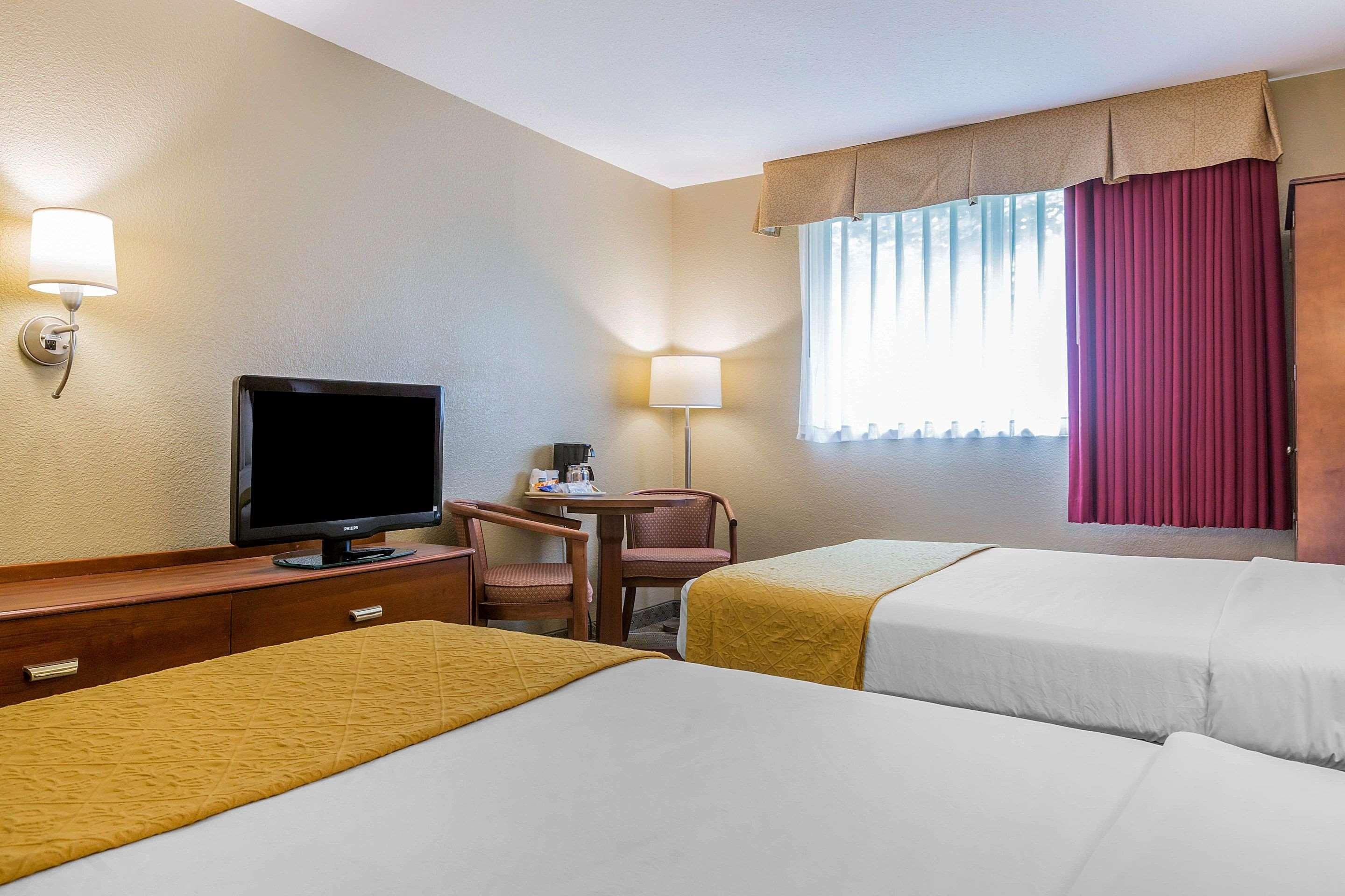 Quality Inn Hyde Park - Poughkeepsie North Εξωτερικό φωτογραφία